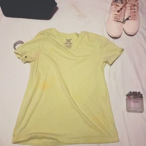 Yellow tee 💛💛